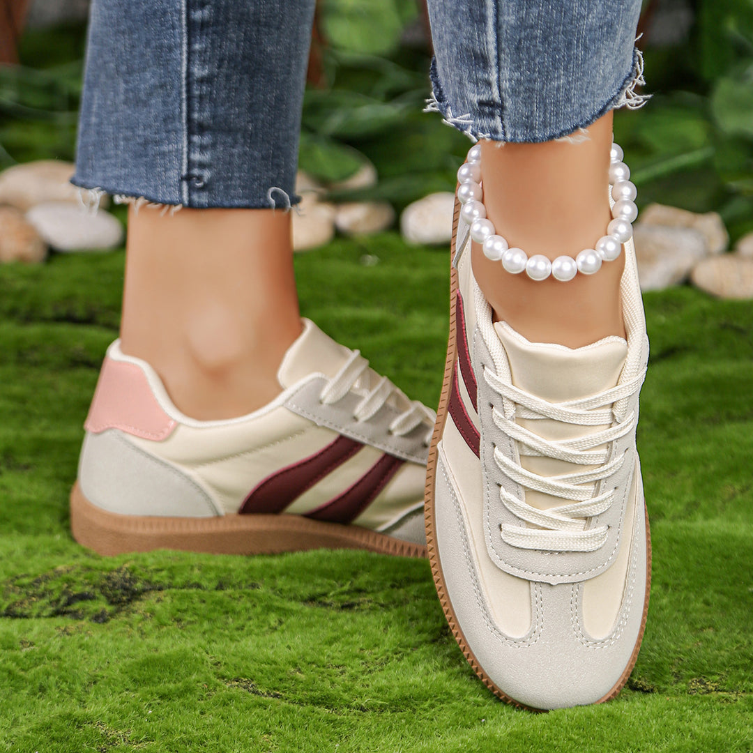 Damen Sneakers mit sportlichem Design und rutschfester Sohle EB