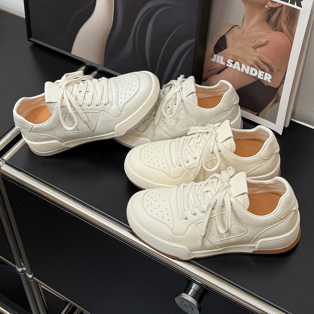 Damen sportive Sneaker aus hochwertigem Leder mit atmungsaktiver Mesh-Zunge EB