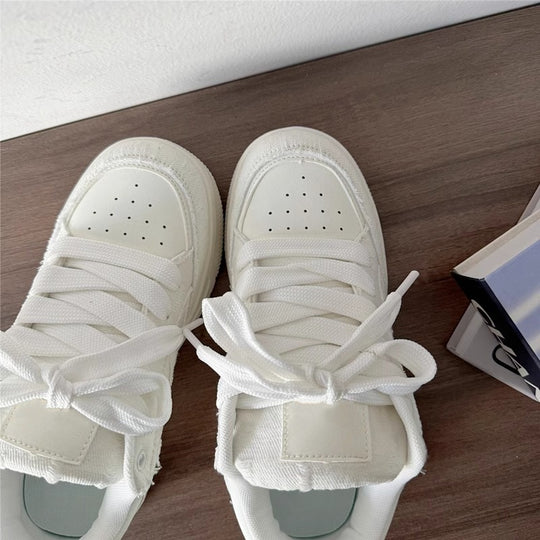 Damen Sneakers mit texturiertem Obermaterial und dämpfender Sohle EB