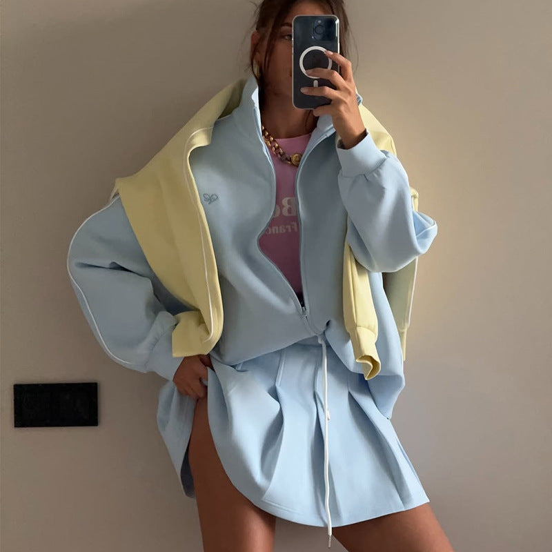 Damen trendige Sport-Loungewear mit komfortablem Oversize-Jacke und Mini-Skirt EB