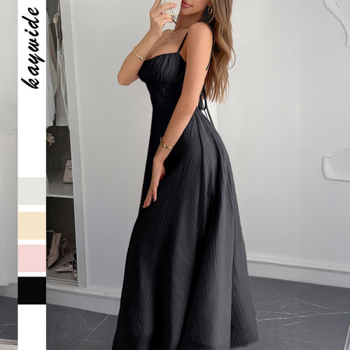 Damen Sommerliches Maxikleid mit verstellbaren Trägern und taillierter Passform EB