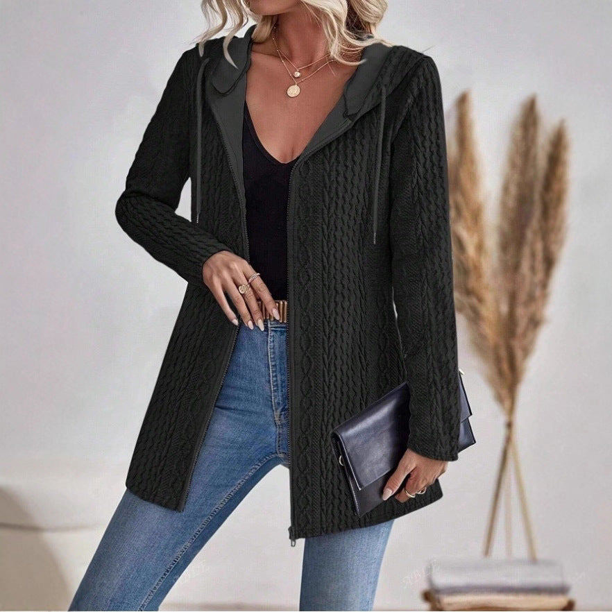 Damen Strickjacke mit Kapuze und trendigem Zopfmuster EB