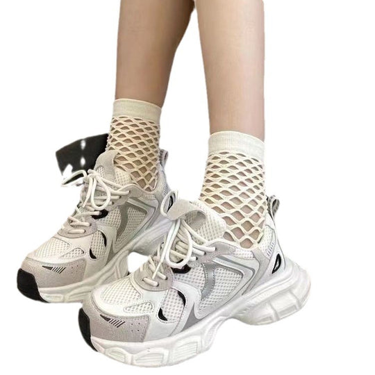Damen Sportliche Sneakers mit atmungsaktiver Netzstruktur und dämpfender Sohle EB