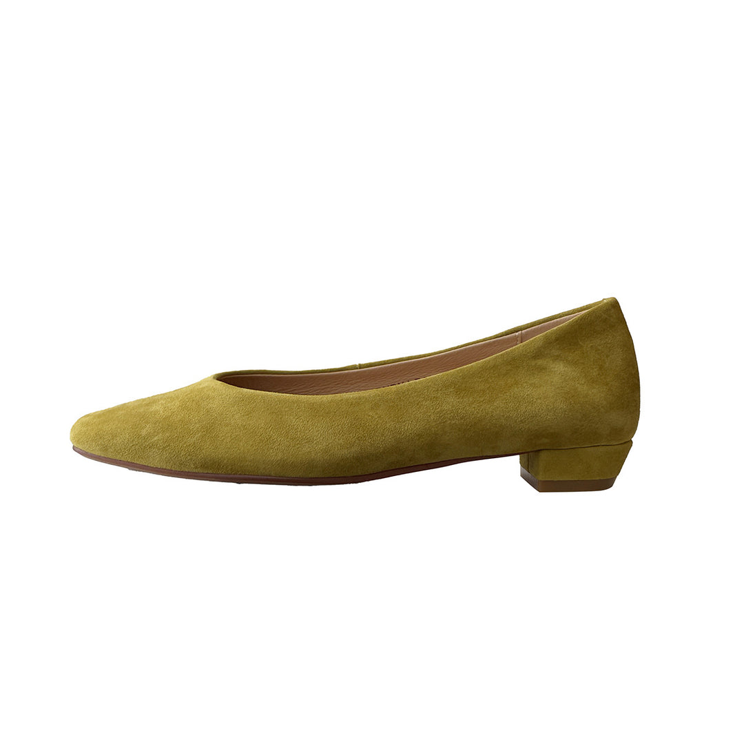 Damen Ballerinas aus hochwertigem Wildleder mit elegantem Schnitt und komfortabel gepolsterter Innensohle EB