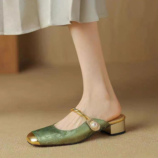 Damen Glänzende Slingback-Pumps mit kunstvollem Design EB