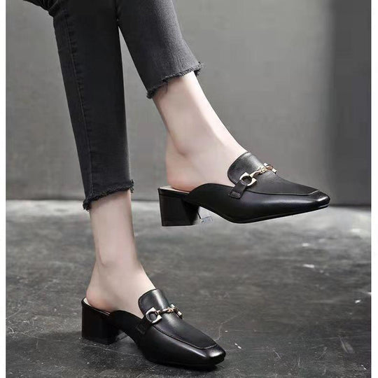 Damen elegante Mules mit modischem Blockabsatz und schickem Schnallen-Detail EB