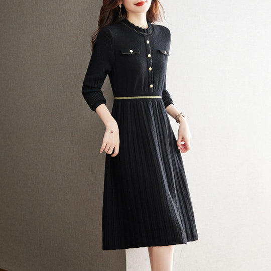 Damen Strickkleid mit eleganter Rückenansicht und hochgeschlossenem Kragen EB
