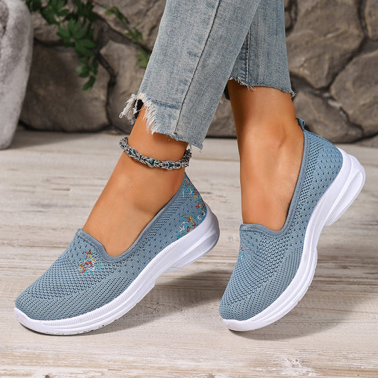 Damen Bequeme Slip-On Schuhe mit atmungsaktiver Strickoberfläche und floralem Muster EB