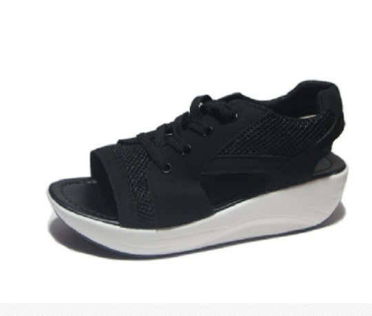 Damen sportlich gestaltete Sneaker-Sandalen mit offener Zehenpartie und atmungsaktiver Mesh-Oberfläche EB