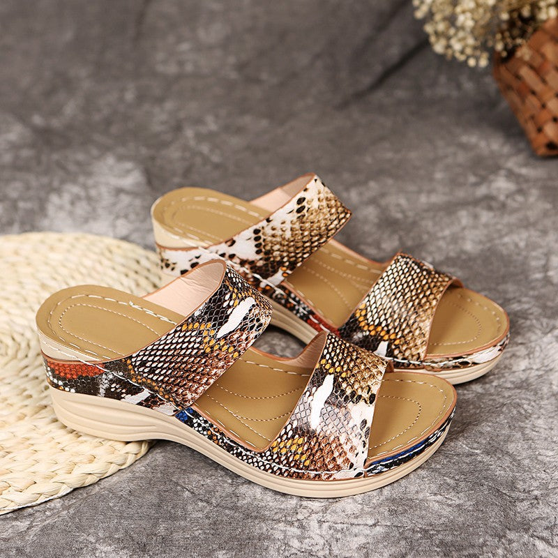 Damen Komfortable Wedge-Sandalen mit animalischem Muster EB