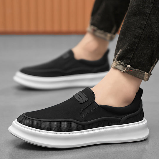 Damen Slip-On Sneakers mit atmungsaktivem Obermaterial und dämpfender Sohle EB