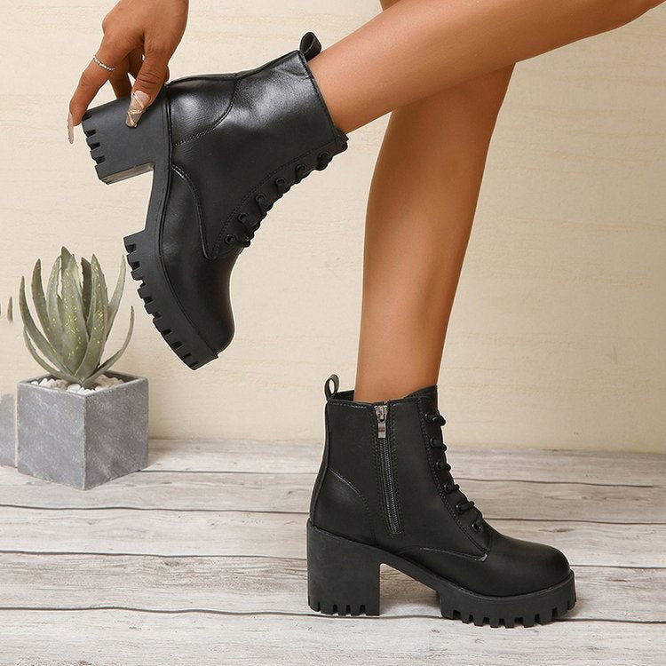 Damen High-Top Stiefeletten mit robustem Blockabsatz und Schnürung EB