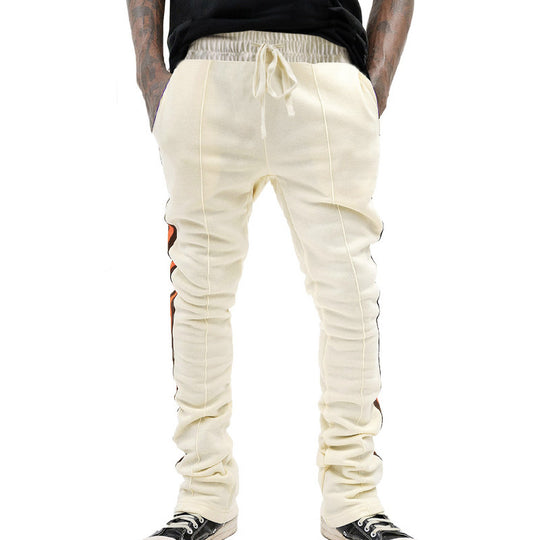 Herren Slim-Fit Jogginghose mit Tunnelzug, markanten Ziernähten & seitlichem Panel EB