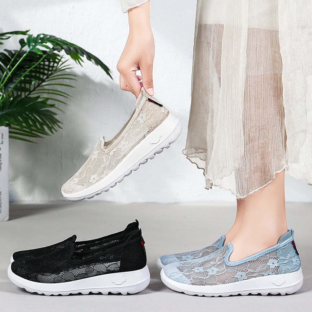 Damen Slip-On Freizeitschuhe mit floraler Spitze EB