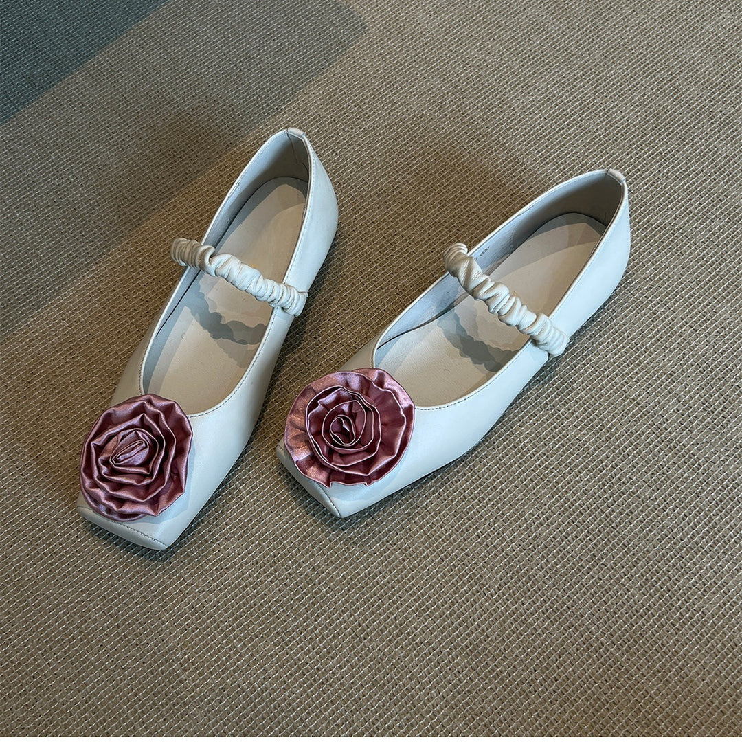 Damen Ballerina-Schuhe mit floralem Design und elegantem Riemen EB