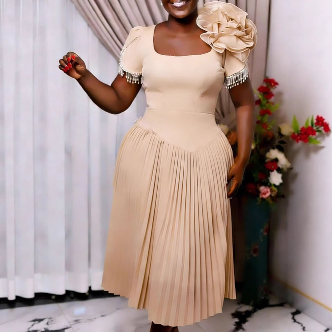 Damen Elegantes Plisseekleid mit voluminösen Rüschen EB