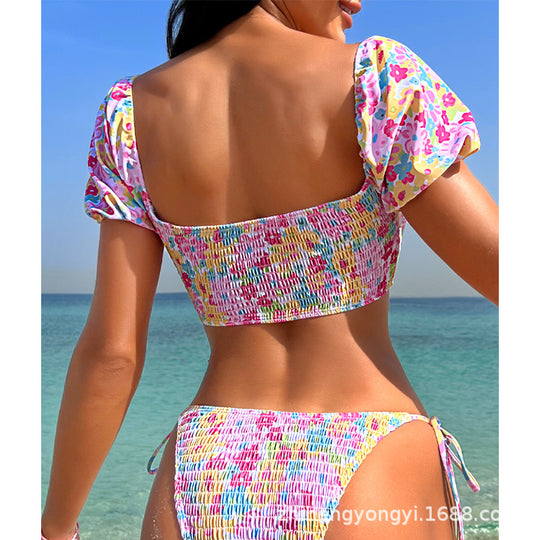 Damen Bikinikostüm mit Rüschenärmeln und modischem Cut-Out EB