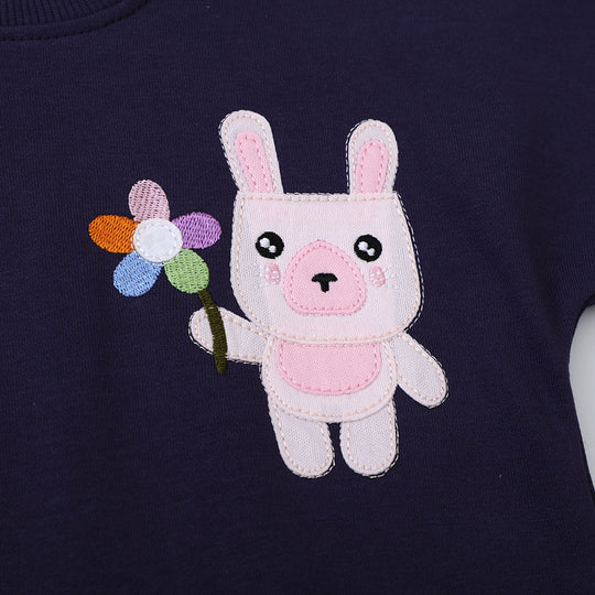 Mädchen Sweatshirt mit buntem Hasenmotiv EB
