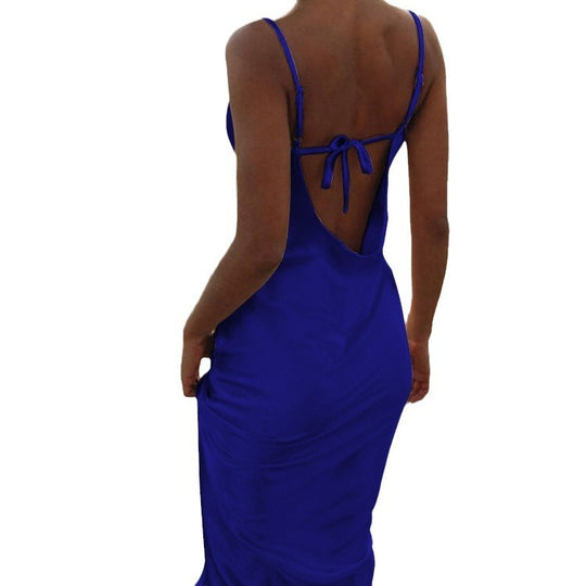 Damen Elegantes Satin-Maxikleid mit schmalen Trägern und fließendem Schnitt EB