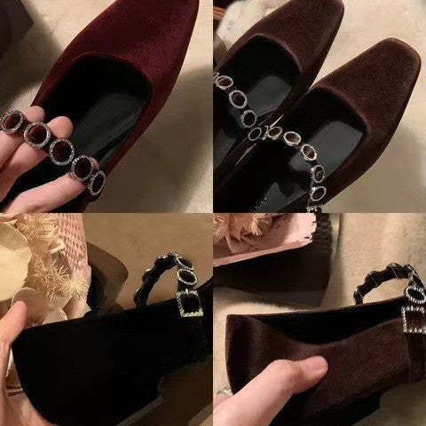 Damen Ballerinas mit elegantem Riemendesign und modischem Schmuck EB