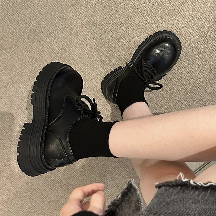 Damen moderne Schnürschuhe mit robuster Gummisohle und strapazierfähigem Obermaterial EB