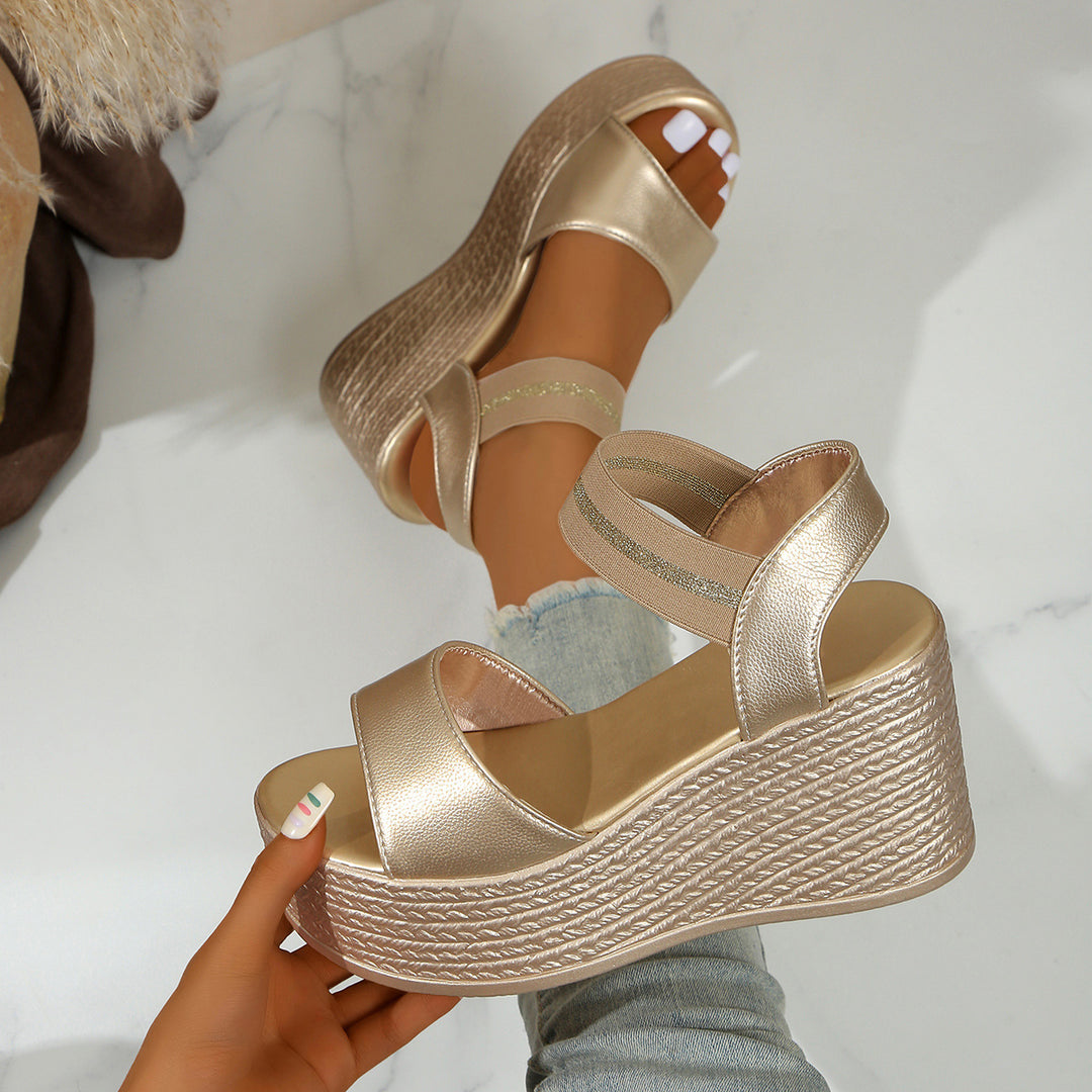 Damen Plateausandaletten mit elegantem Riemen und rutschfester Sohle EB