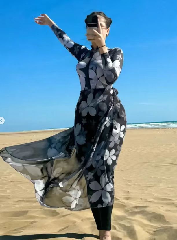 Damen Elegantes und fließendes Strandkleid EB