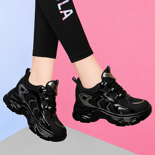 Damen Sportliche Sneakers mit atmungsaktiver Struktur und stoßdämpfender Sohle EB