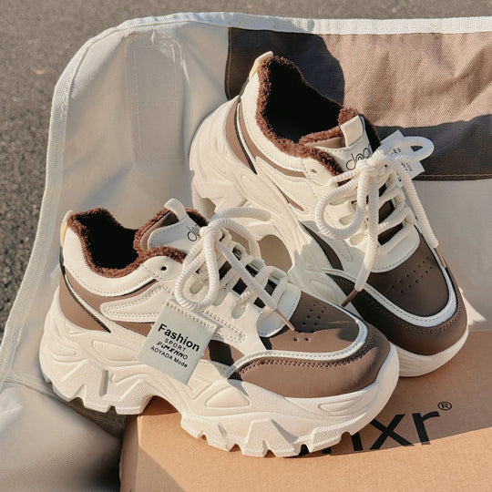Damen Sportliche Chunky Sneakers mit weichem Innenfutter und hohem Komfort EB