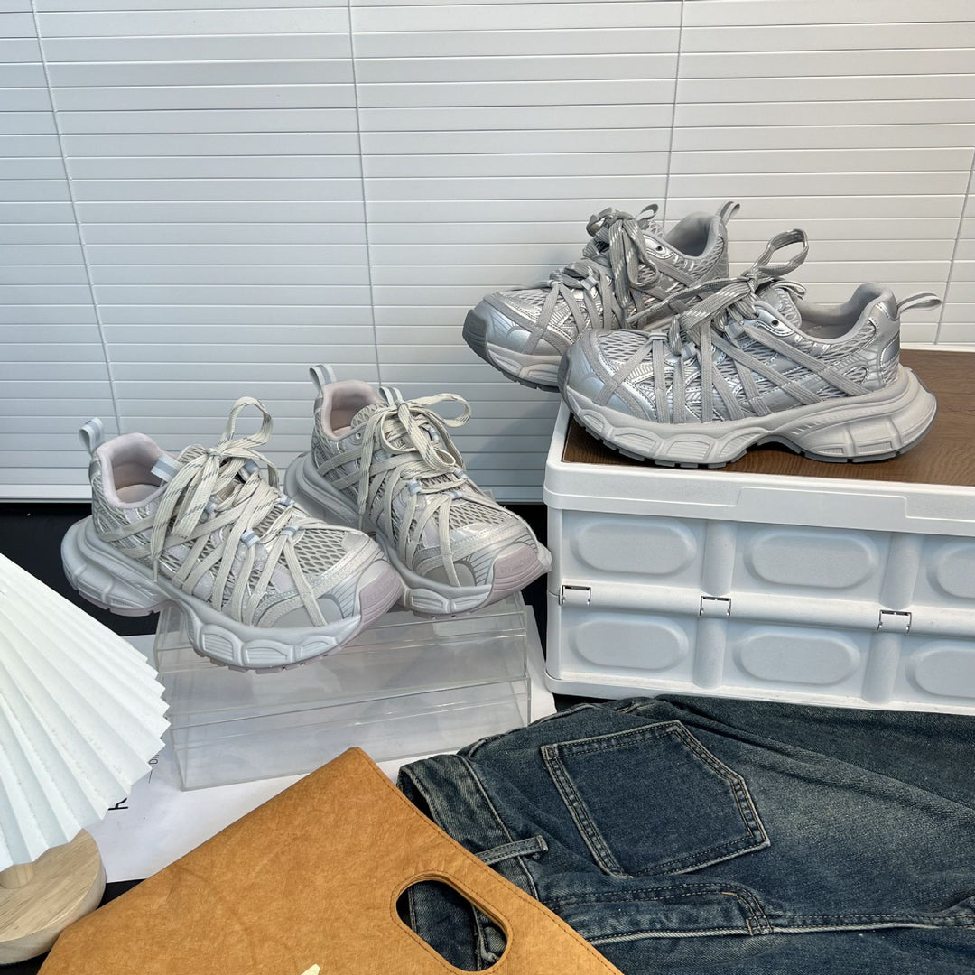 Damen Sportliche Lauf-Schuhe mit atmungsaktivem Mesh-Obermaterial und dämpfender Sohle EB