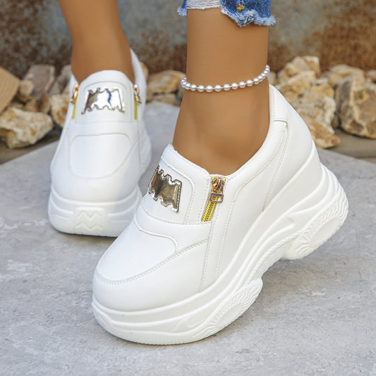 Damen Sportliche Plateau-Sneaker mit glänzendem Reißverschluss und verstärkter Sohle EB