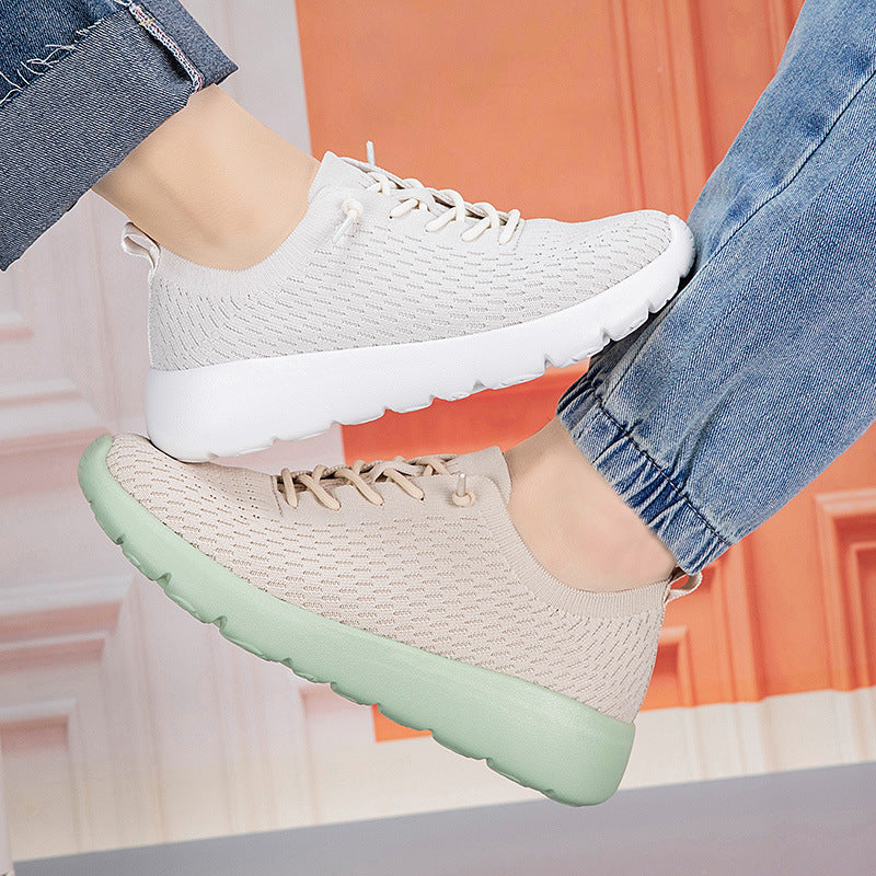 Unisex nan leichtgewichtiger Strick-Slip-On mit konturiertem Komfortfußbett und stoßabsorbierender Wellenlaufsohle EB