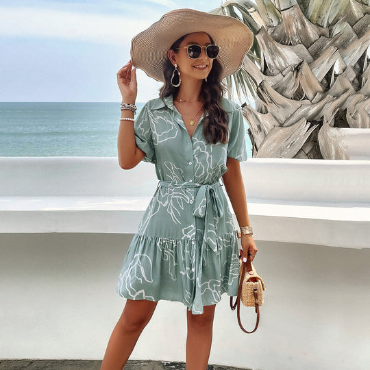 Damen Sommerliches Kleid mit Wellenmuster und Taillengürtel EB