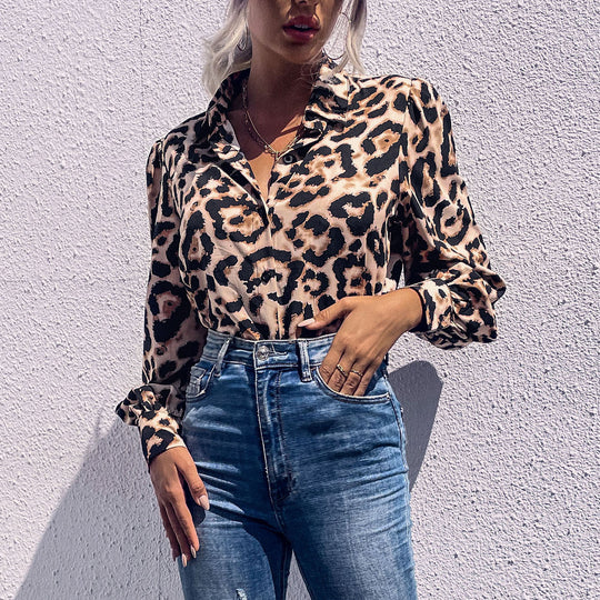 Damen elegante Bluse mit Leopardenmuster und feinen Details EB