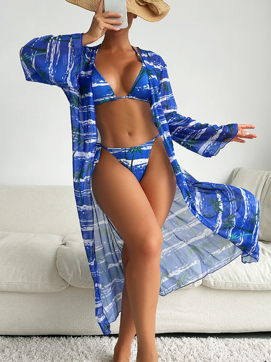 Damen Strandmode mit leicht transparentem Kimono und modischem Bikini EB