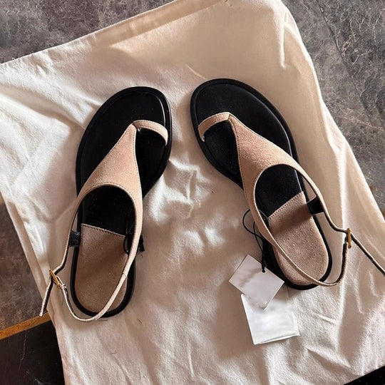 Damen Modische Zehentrenner-Sandalen mit elegantem Riemendesign und bequemem Fußbett EB