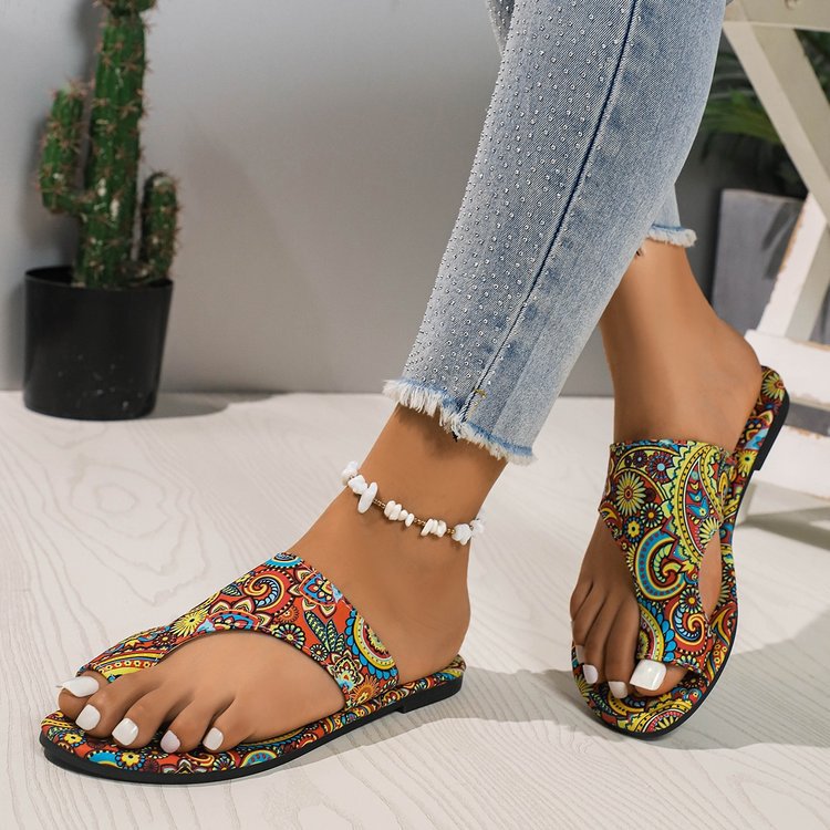 Damen stilvolle Pantoletten mit elegantem Paisley-Muster EB