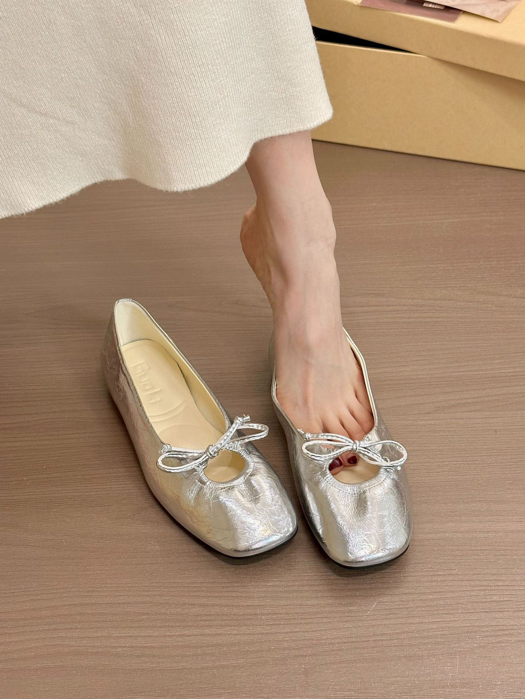 Damen elegante Ballerinas mit modischem Rüschendesign und komfortablem Innenfutter EB
