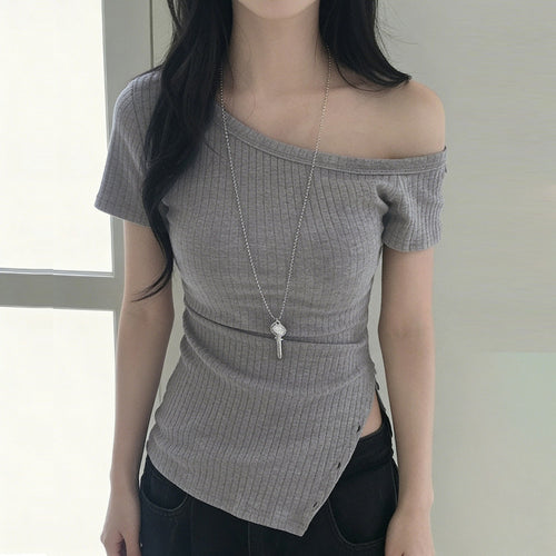 Damen asymmetrisches Kurzarm-Oberteil mit Knopfdetails und einzigartigem Schnitt EB