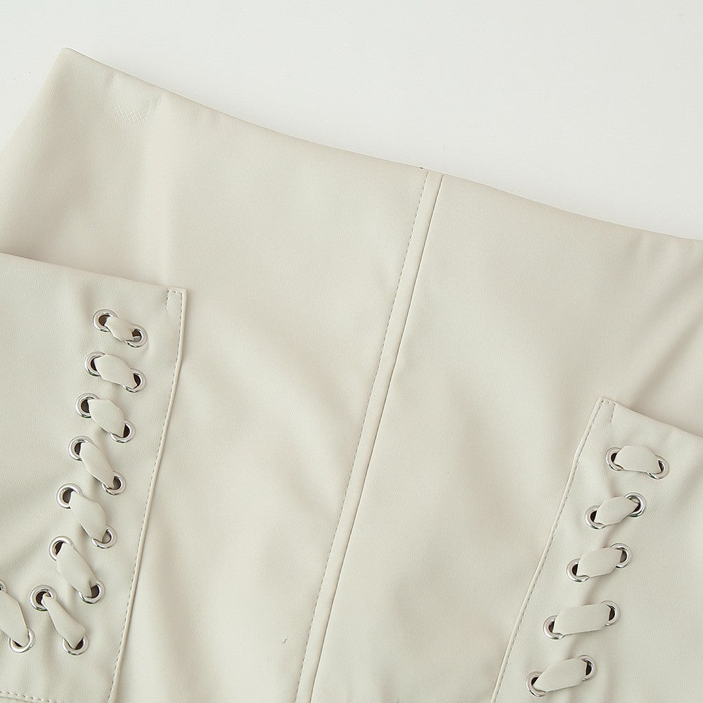 Damen Minirock mit dekorativen Schnürdetails und praktischen Taschen EB