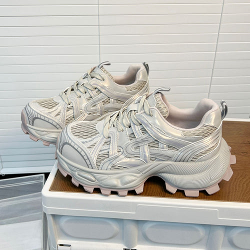 Damen Sportliche Lauf-Sneaker mit atmungsaktivem Mesh-Obermaterial und stabiler Profilsohle EB