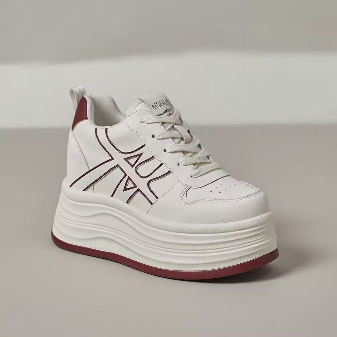 Damen Plateau Sneaker mit grafischem Muster und dämpfender Sohle EB