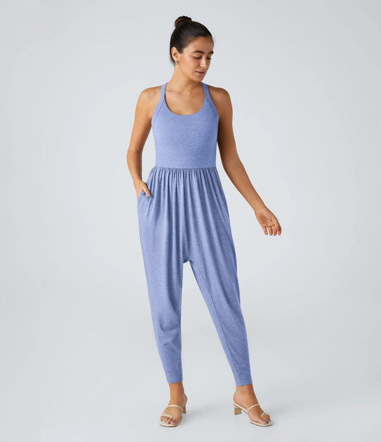 Damen nan lässiger Jersey-Overall mit Racerback, smockierter Taille und seitlichen Eingrifftaschen EB