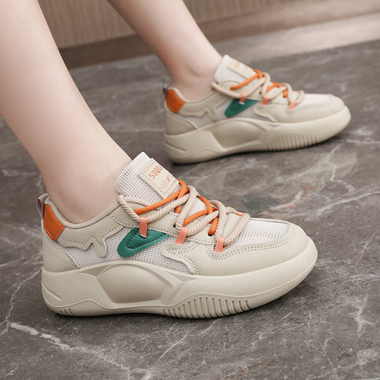 Damen Sportliche Sneakers mit atmungsaktiver Mesh-Oberfläche und robustem Sohlenprofil EB