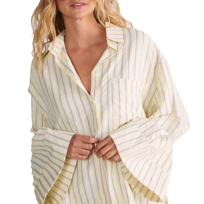 Damen Oversize-Hemdbluse mit weitem Glockenärmel und feinem Streifenmuster EB