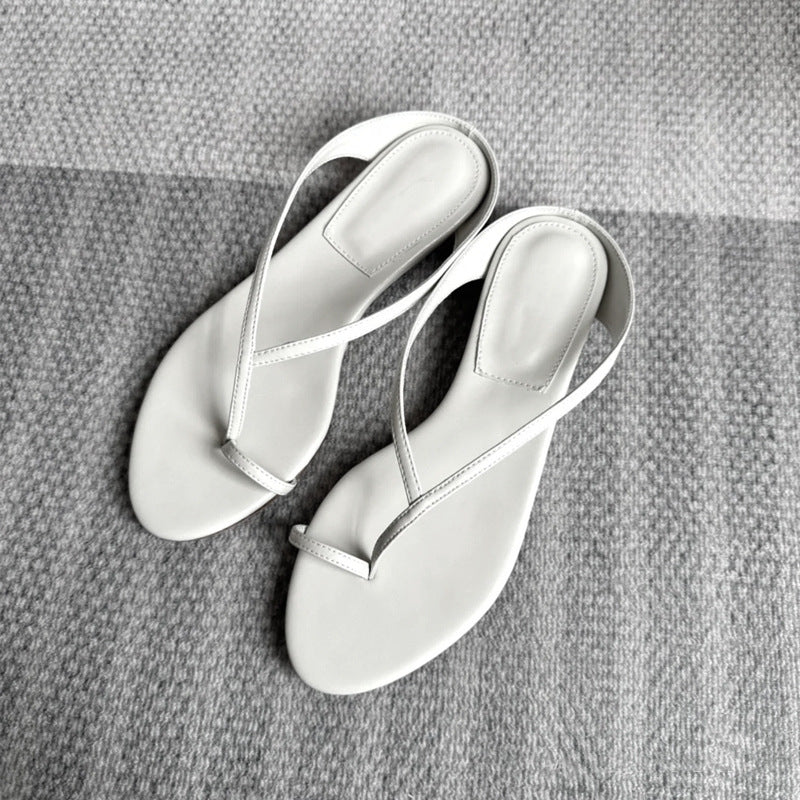 Damen Zehentrenner-Sandalen mit eleganter Riemenkonstruktion und komfortablem Fußbett EB