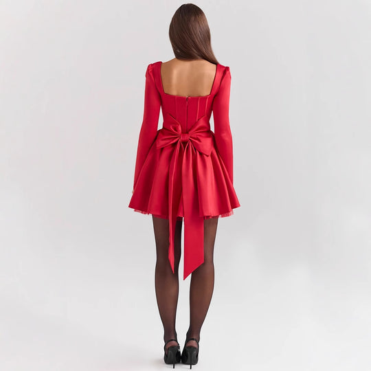 Damen Partykleid mit strukturiertem Oberteil und schwingendem Rock EB