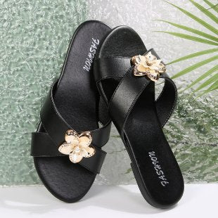 Damen modische Sandalen mit blühender Applikation EB