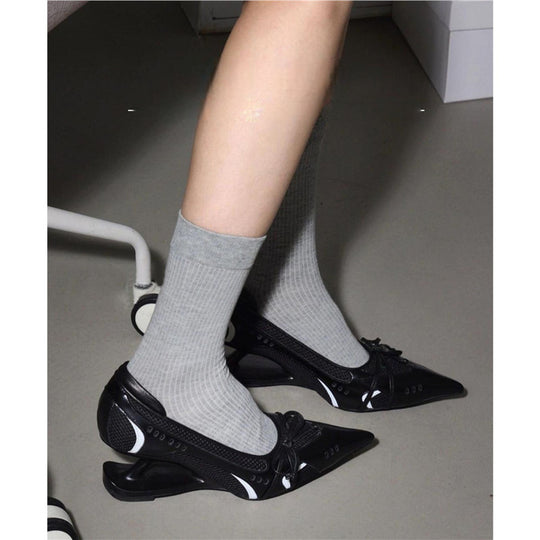 Damen modische High Heels mit futuristischem Design EB