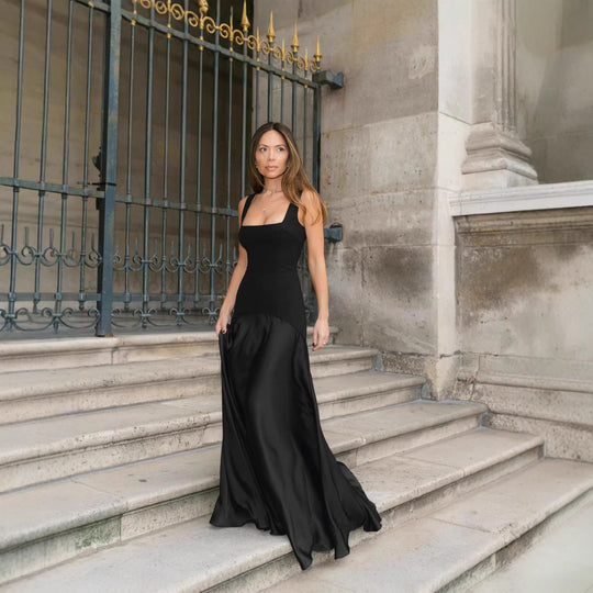 Damen Elegantes Maxikleid mit taillierter Passform und fließendem Rock EB